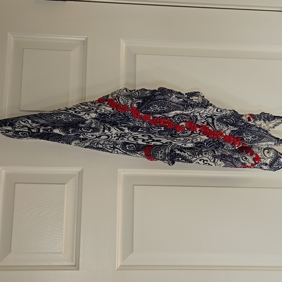 Lucky Brand Navy and Cream Scarf - Picture 12 of 13